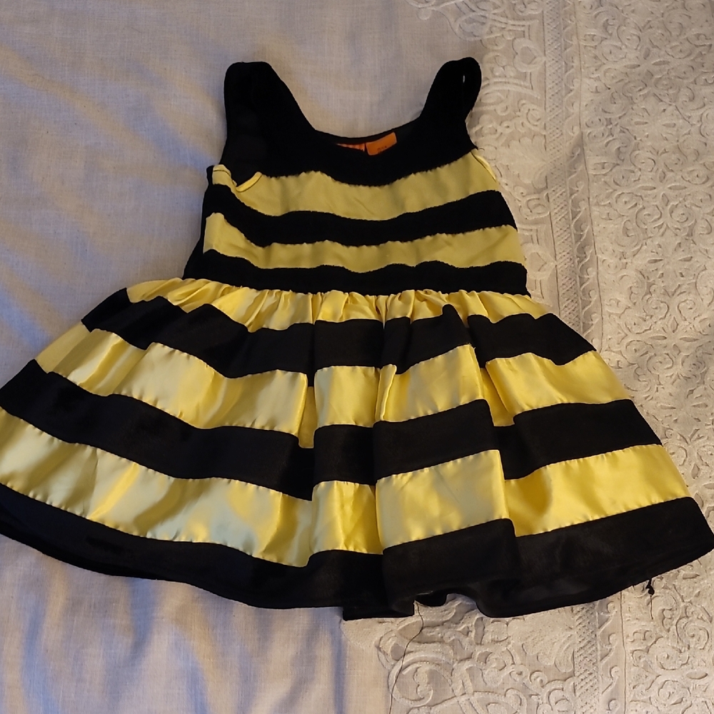Cute Girls Bumblebee Striped Black and Yellow Kids Casual Dress, Size 5-6